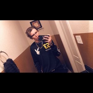 Meet your Posher, George